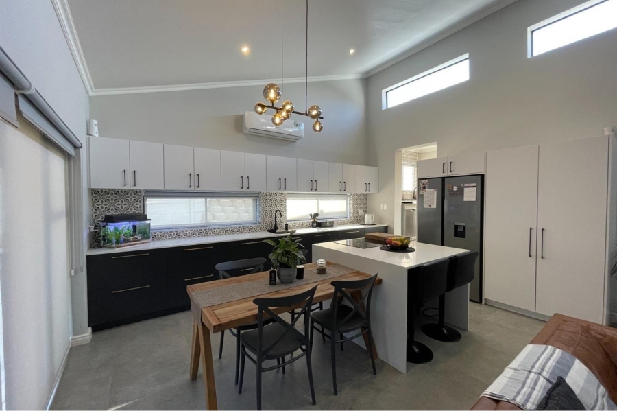 3 Bedroom Property for Sale in Island View Western Cape
